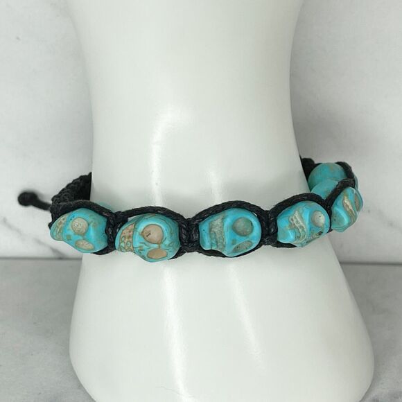 Faux Turquoise Skull Beaded Adjustable Bracelet - Picture 7 of 8